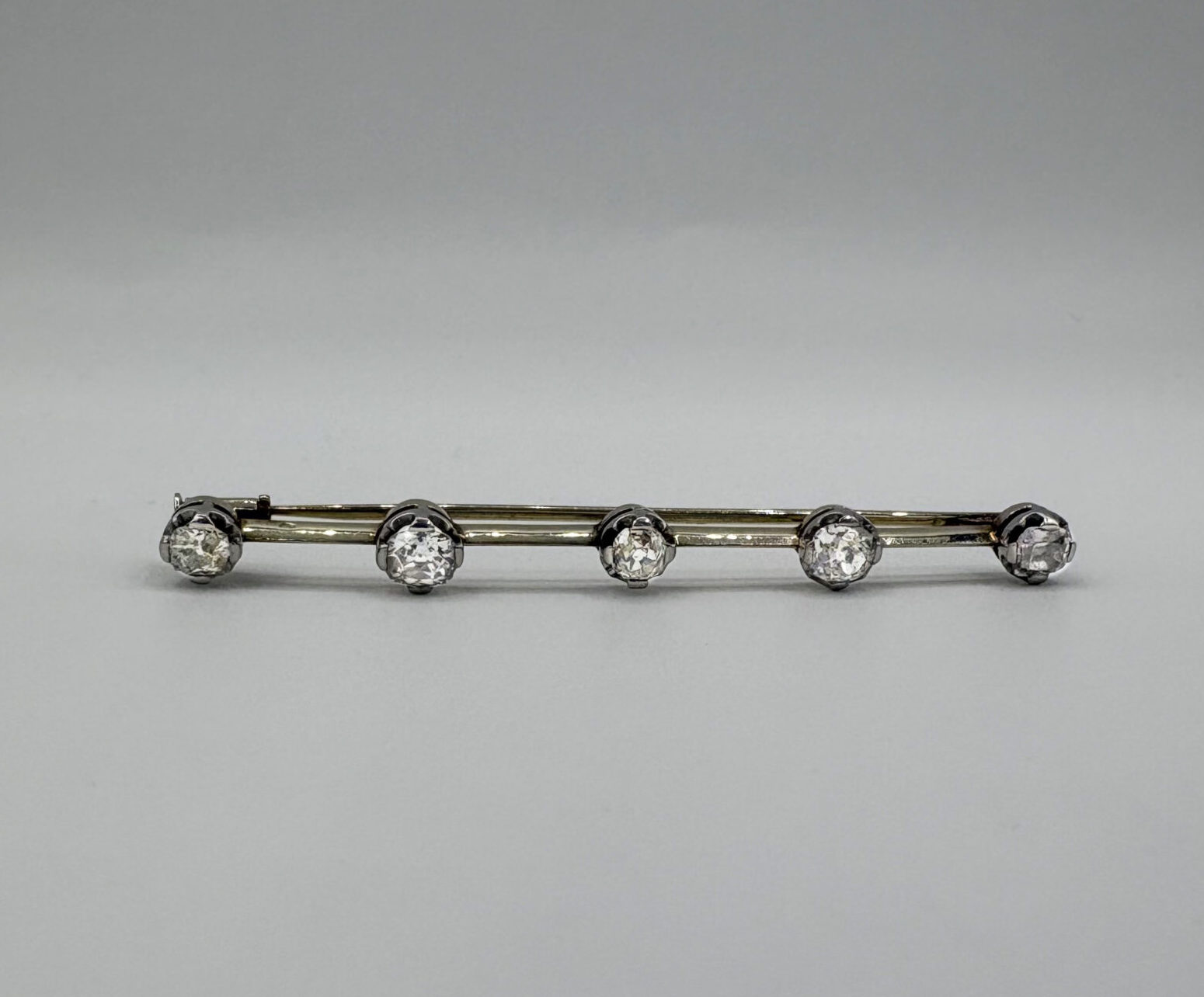 Broche Diamants
