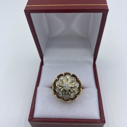 Bague-fleur-or-jaune-blanc-et-diamants