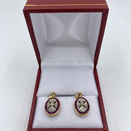 Boucles-doreilles-or-jaune-rubis-batons
