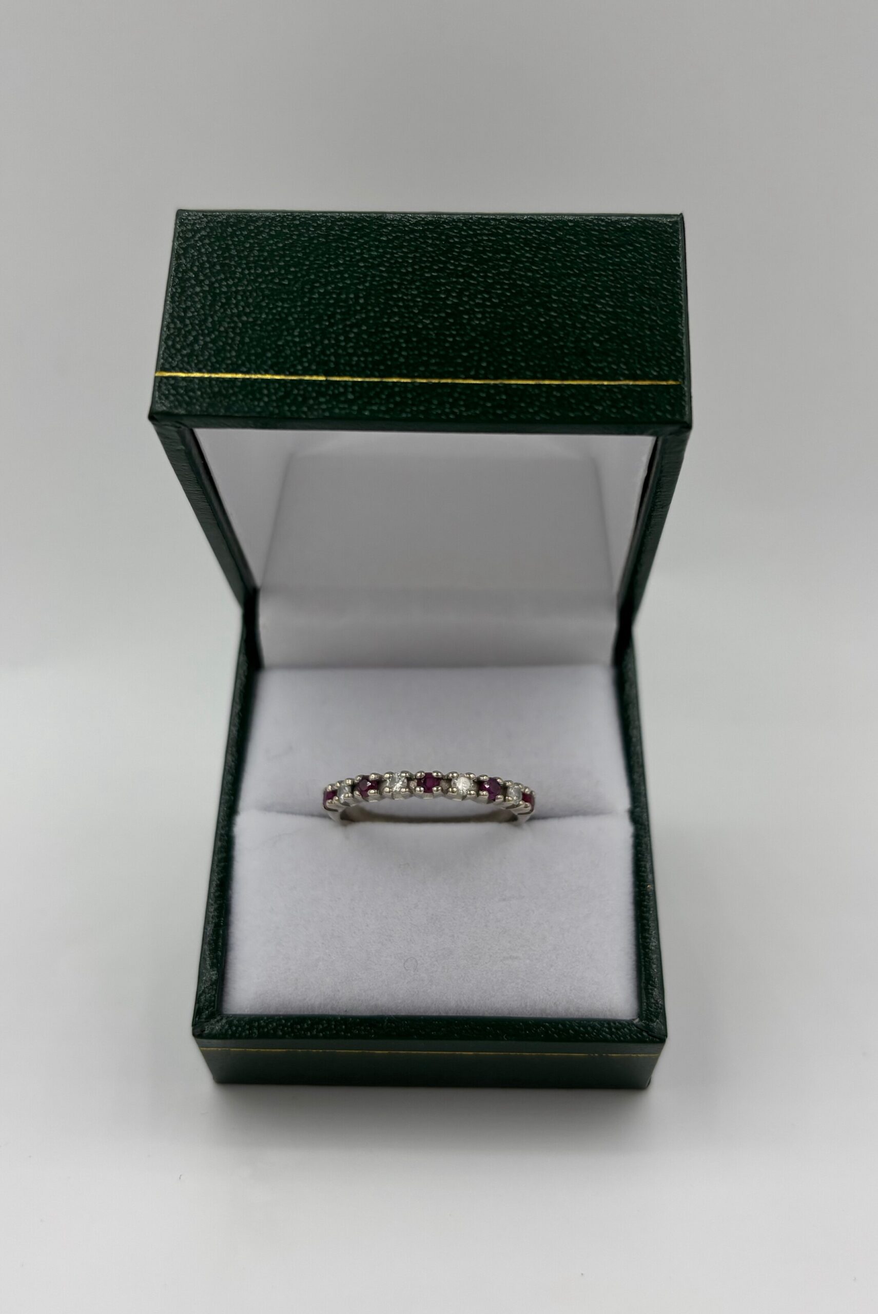 Alliance rubis diamant