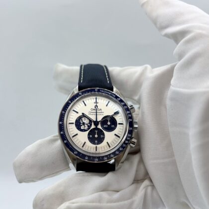 Oméga Speedmaster snoopy