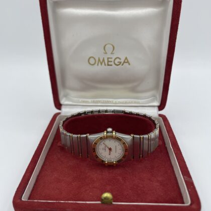 Omega-constellation