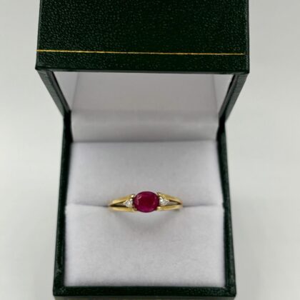 Bague Or jaune Rubis et Diamants