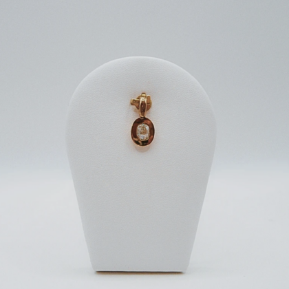 Pendentif or jaune 18 carats sertie diamant en taille ancienne