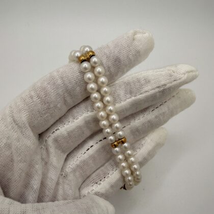 Bracelet perles de cultures, fermoir en or 18 carats