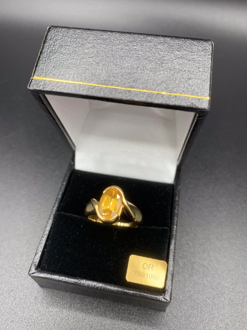 Bague Or jaune 18 carats - Sertie d'un Saphir jaune de 2,88 carats – Image 2
