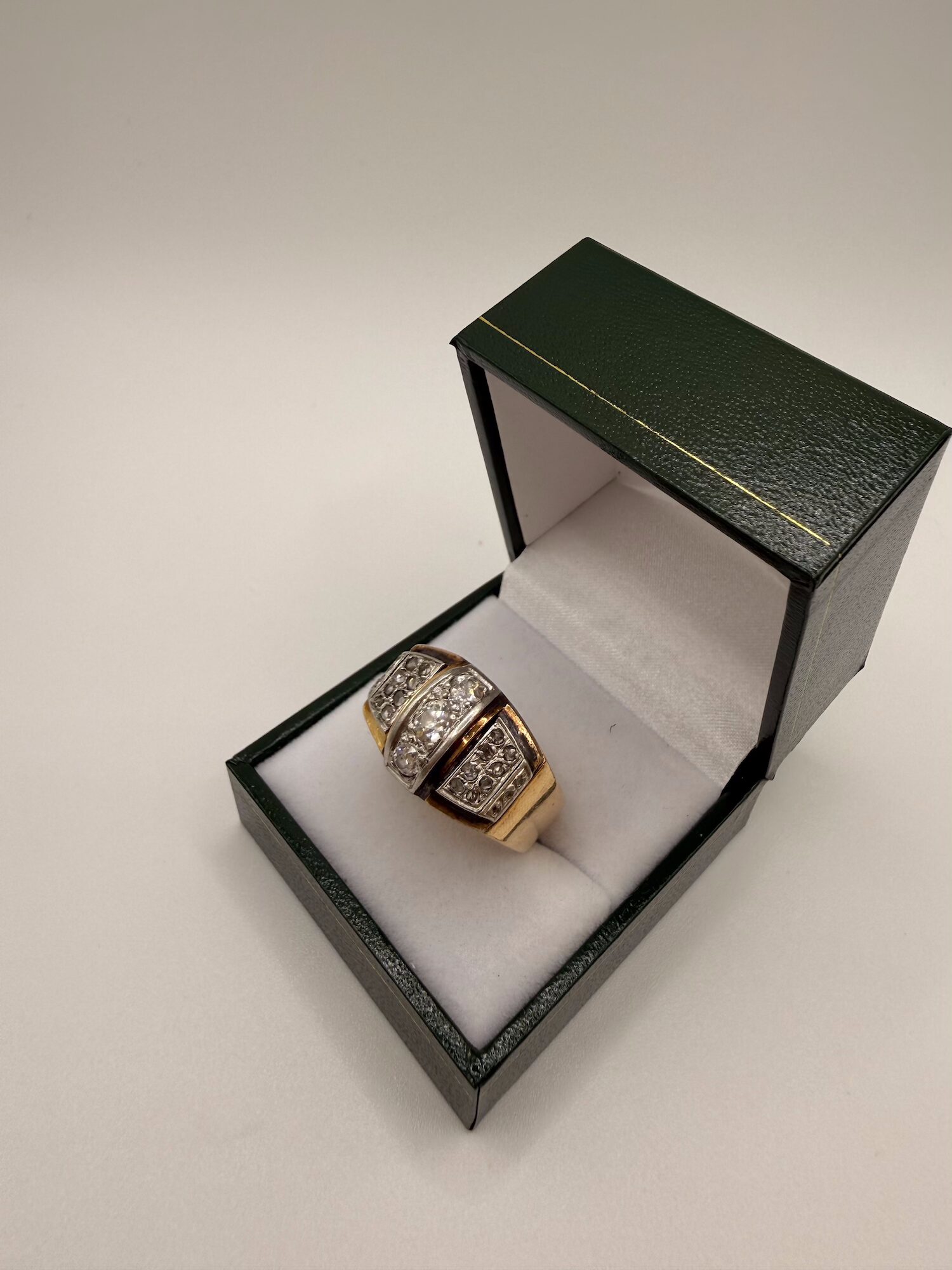 Bague Or jaune 18 carats sertie Diamants taille ancienne – Image 2